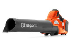 Husqvarna 230iB s akumulátorem a nabíječkou